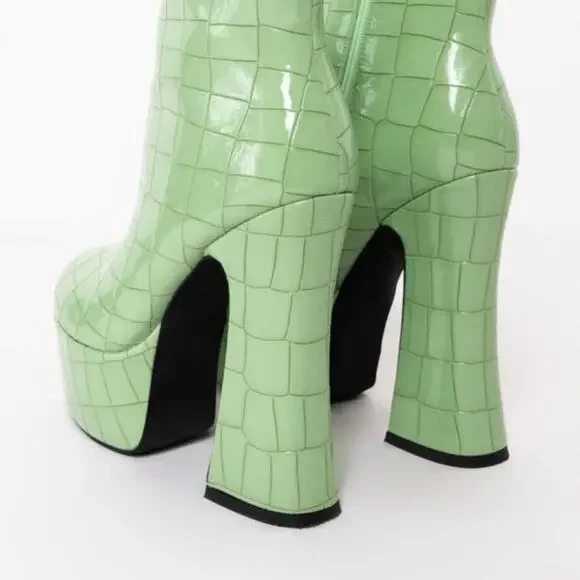 Azalea Wang Green Platform Chunky Booties Croc Embossed Size 8 - Picture 8 of 15